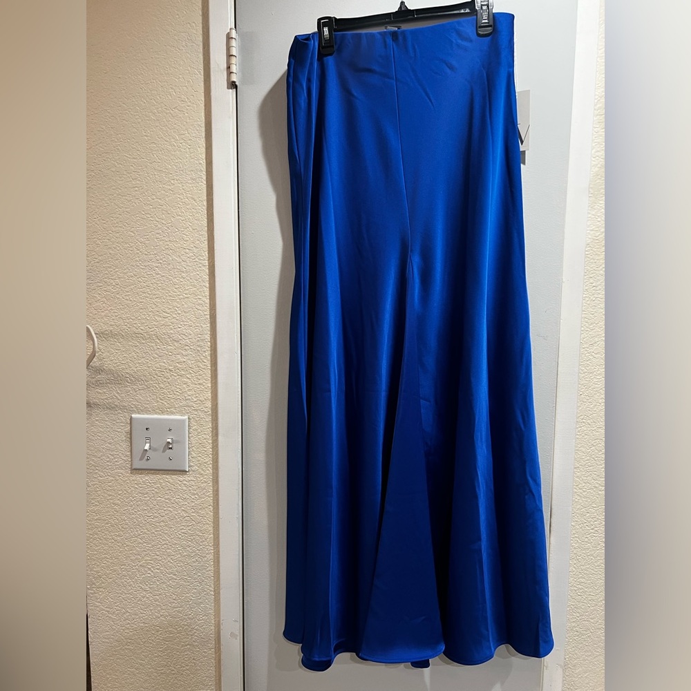 Worthington Royal Blue Skirt